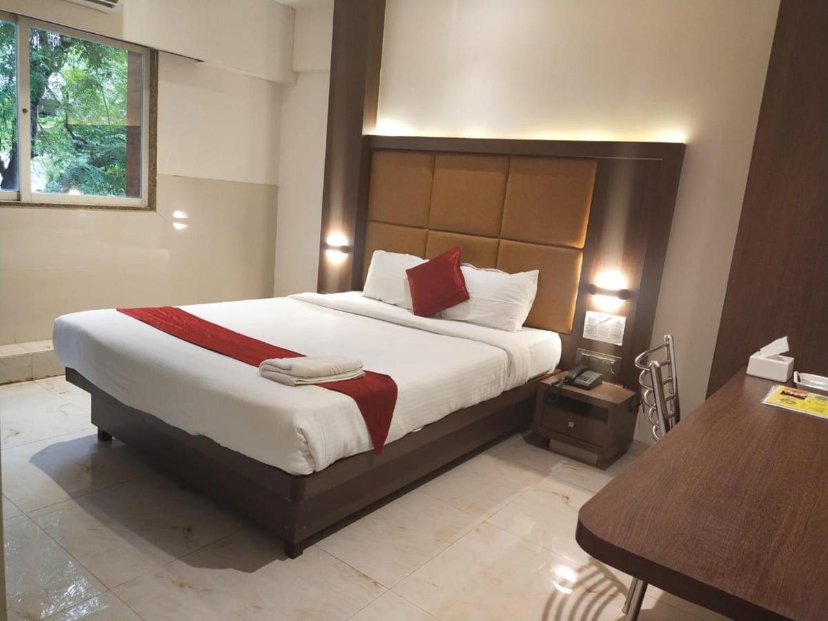Hotel Monarch Express Near Karnala Sports Academy Panvel,Navi Mumbai Dış mekan fotoğraf