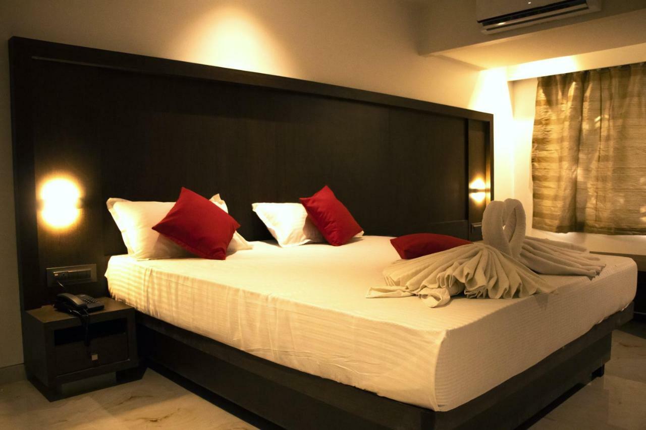 Hotel Monarch Express Near Karnala Sports Academy Panvel,Navi Mumbai Dış mekan fotoğraf