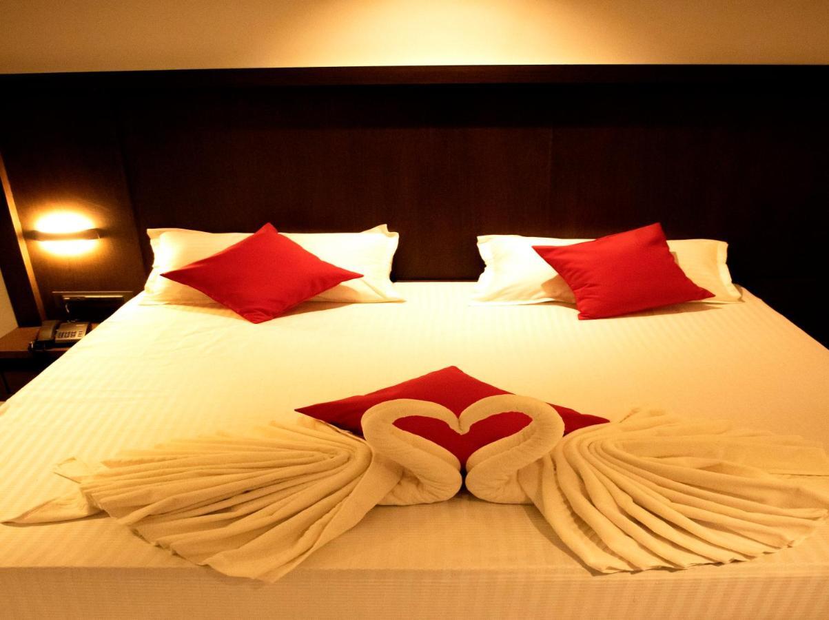 Hotel Monarch Express Near Karnala Sports Academy Panvel,Navi Mumbai Dış mekan fotoğraf